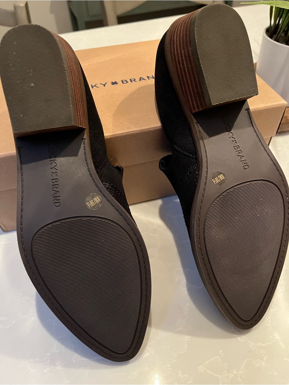 Lucky Brand Black Cutout Slip-On Loafers with Low Wood Heel - Picture 2 of 6